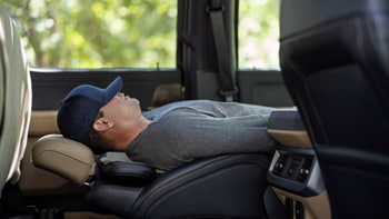 Max Recline Seats